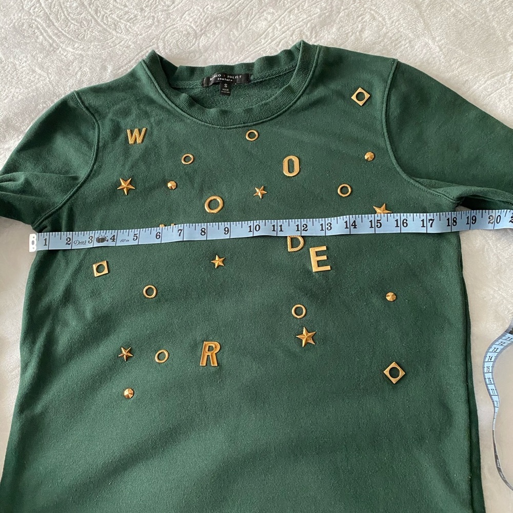 Gold letters WONDER Green Sweatshirt - Picture 4 of 9